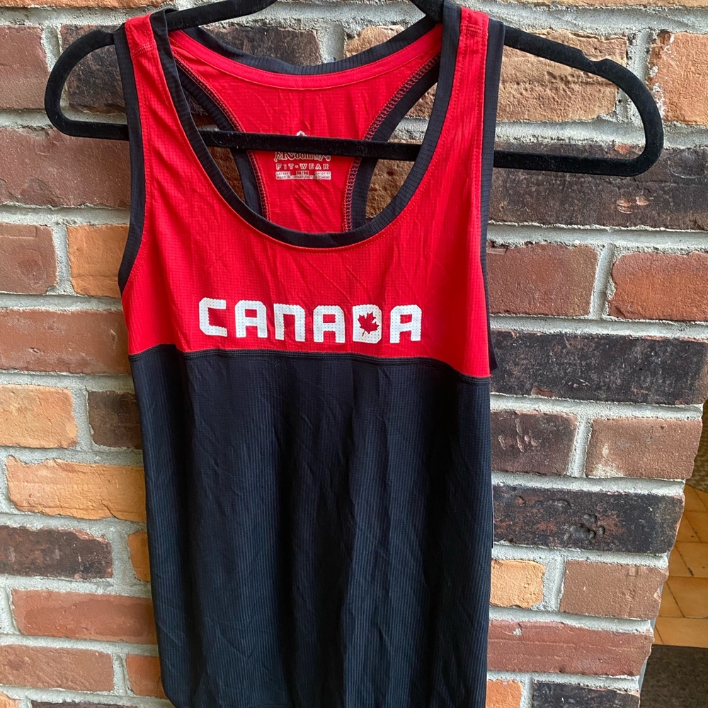 Women’s medium Canada tank top